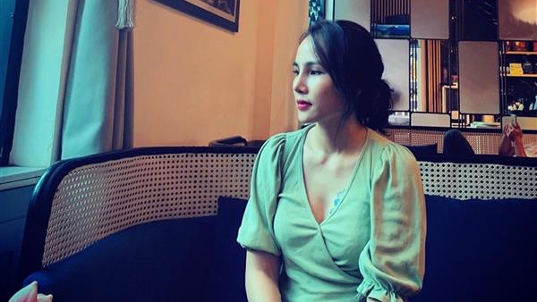 Hot girl điều hành đường dây đánh bạc tiền tỷ mỗi ngày